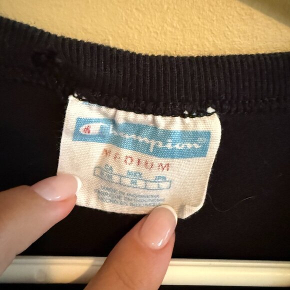 Champion T-Shirt - Picture 3 of 3